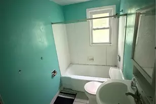 1269 E 332nd St, Eastlake, OH 44095 - Photo 8