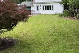 1269 E 332nd St, Eastlake, OH 44095 - Photo 2