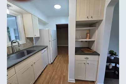 1871 15th Street, Cuyahoga Falls, OH 44223 - Photo 8