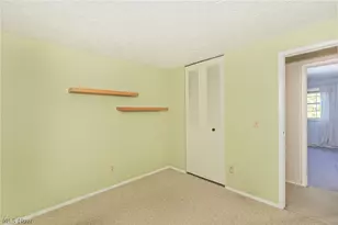 9090 Aileen Dr, Mentor, OH 44060 - Photo 46
