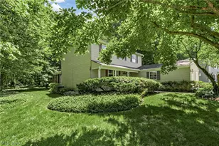 9090 Aileen Dr, Mentor, OH 44060 - Photo 42