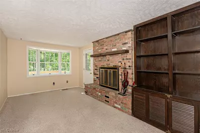 9090 Aileen Drive, Mentor, OH 44060 - Photo 4
