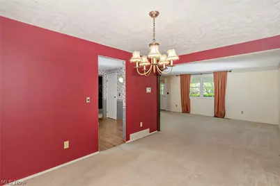 9090 Aileen Drive, Mentor, OH 44060 - Photo 10