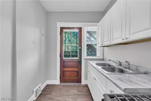 1321 W 85th St, Loveland, OH 44102 - Photo 12