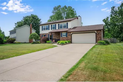 9569 Graystone Lane, Mentor, OH 44060 - Photo 2