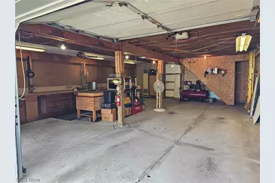 116 Moffet Avenue, Chardon, OH 44024 - Photo 8