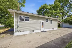 1585 Norledge Rd, Akron, OH 44305 - Photo 18