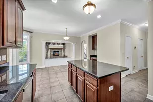 7820 Lynford Way, Mentor, OH 44060 - Photo 12