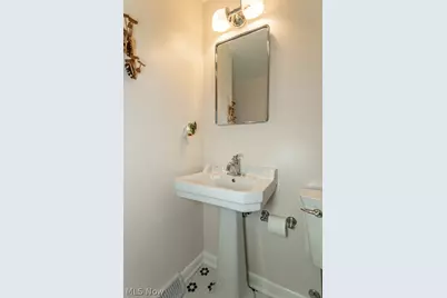 7205 Welland Drive, Mentor, OH 44060 - Photo 16