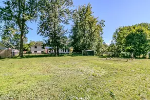 7205 Welland Dr, Mentor, OH 44060 - Photo 2