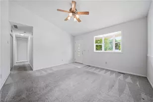 5390 Savannah Dr, Ashtabula, OH 44004 - Photo 4