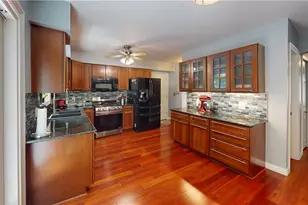 5365 Lenore Dr, Mentor, OH 44060 - Photo 4