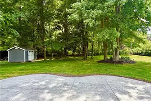 5365 Lenore Dr, Mentor, OH 44060 - Photo 32