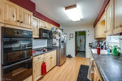 15390 Cenfield Street NE, Alliance, OH 44601 - Photo 8