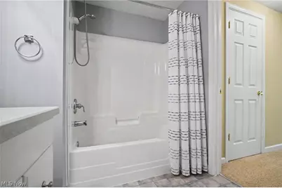 975 W Parkway Boulevard, Aurora, OH 44202 - Photo 36