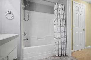 975 W Parkway Blvd, Aurora, OH 44202 - Photo 36
