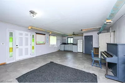 893 Norton Avenue, Barberton, OH 44203 - Photo 40
