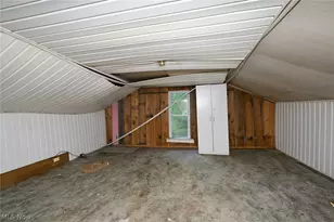 893 Norton Ave, Barberton, OH 44203 - Photo 18