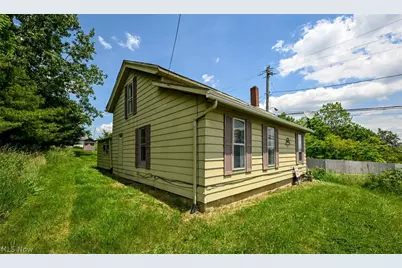 893 Norton Avenue, Barberton, OH 44203 - Photo 2