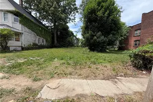 1308 E 85th St, Loveland, OH 44106 - Photo 1