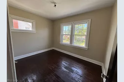 18214 Windward Road, Loveland, OH 44119 - Photo 18