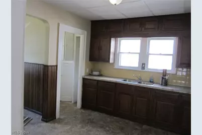 18214 Windward Road, Loveland, OH 44119 - Photo 8