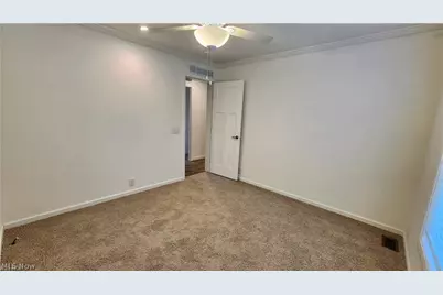 8323 Eagle Road #33, Kirtland, OH 44094 - Photo 22