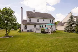 33316 Ambleside Dr, Avon Lake, OH 44012 - Photo 2