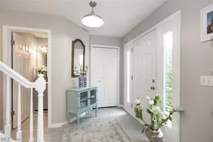 33316 Ambleside Dr, Avon Lake, OH 44012 - Photo 6