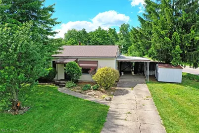 2521 Beech Street, Girard, OH 44420 - Photo 2