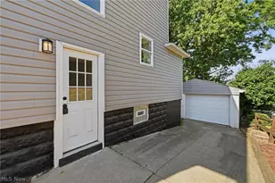 1940 8th St SW, Akron, OH 44314 - Photo 30