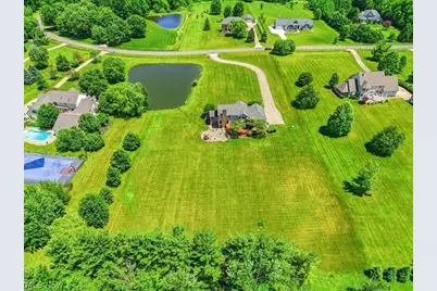 2285 Thoroughbred Drive, Wadsworth, OH 44281 - Photo 46