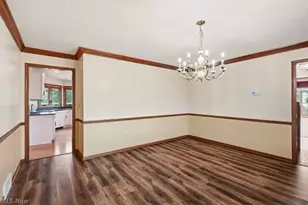 2285 Thoroughbred Dr, Wadsworth, OH 44281 - Photo 6