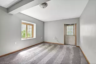 30111 Bonnie View Dr, Wickliffe, OH 44092 - Photo 28