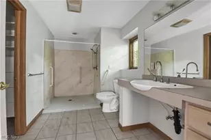 30111 Bonnie View Dr, Wickliffe, OH 44092 - Photo 30