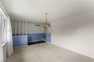 31 Highview Cir, Weirton, WV 26062 - Photo 6