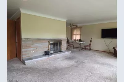 7623 Alan Parkway, Middleburg Heights, OH 44130 - Photo 16