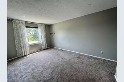3176 Wexford Boulevard, Stow, OH 44224 - Photo 16