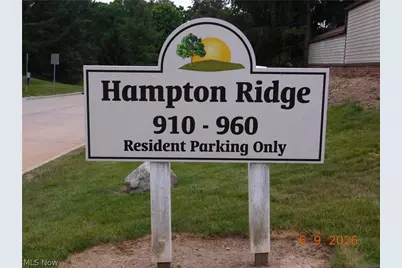 934 Hampton Ridge Drive, Akron, OH 44313 - Photo 38