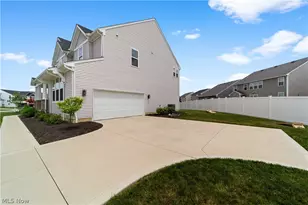 8949 Larkspur Dr, Columbia Station, OH 44028 - Photo 38