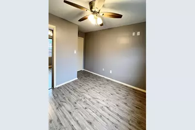 20301 Shelburne Road #9B, Huber Heights, OH 44118 - Photo 22