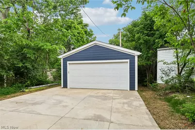 3621 Glencairn Road, Huber Heights, OH 44122 - Photo 28