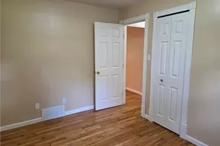 10024 Cummins Ln, Deerfield, OH 44411 - Photo 10