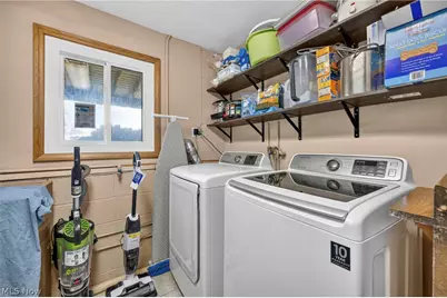 335 Bayshore Drive, Eastlake, OH 44095 - Photo 22