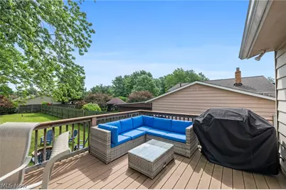 335 Bayshore Drive, Eastlake, OH 44095 - Photo 24