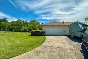 2308 Bears Den Rd, Youngstown, OH 44511 - Photo 46