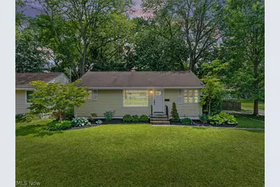 211 Wyleswood Drive, Berea, OH 44017 - Photo 1