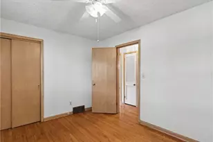2115 Daniels Ave, Akron, OH 44312 - Photo 20