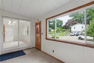 2115 Daniels Ave, Akron, OH 44312 - Photo 4