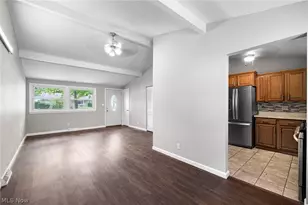 436 Ambler Dr, Elyria, OH 44035 - Photo 4